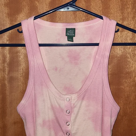 Like New! Perfect Pink Tie-Dye Tank Top - Picture 2 of 8
